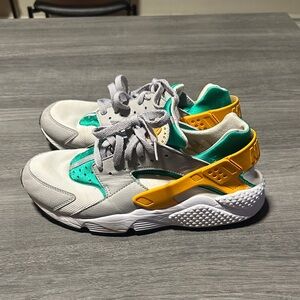 Nike Air Huarache Lucid Green